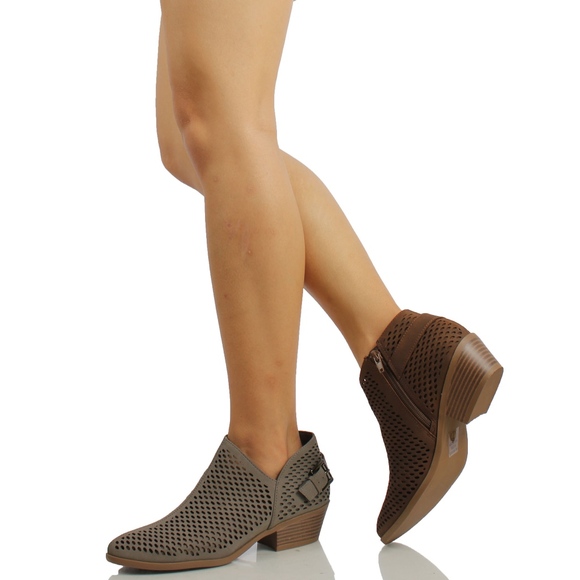 SIZE 11 Brown Perforated V Side Cut Low Heel Ankl - Picture 5 of 7